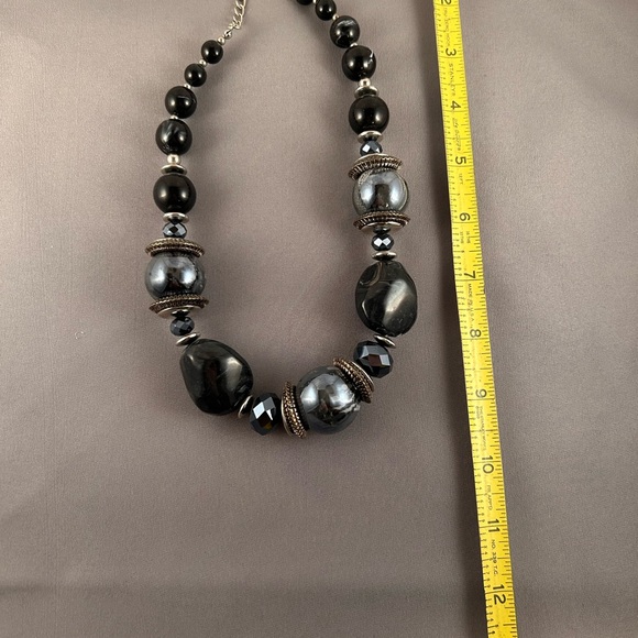 Premier Jewelry. Gently worn, in box - Picture 4 of 4